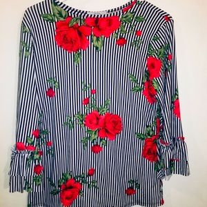 🖤 Cute layering top🖤